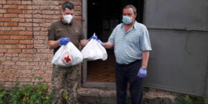 Червоний Хрест передав допомогу вінницьким військовослужбовцям і працівникам Збройних Сил