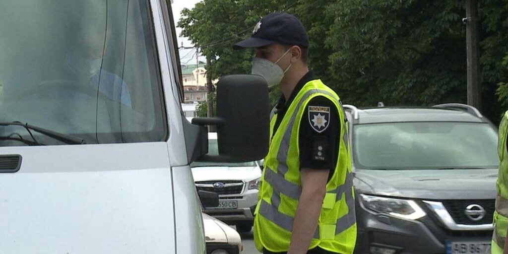 За добу на Вінниччині поліцейські склали 60 адмінпротоколів на порушників карантину