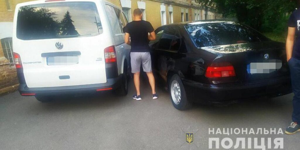 Нетверезий водій з товаришем, у Вінниці вчинили ДТП та бійку з поліцейськими