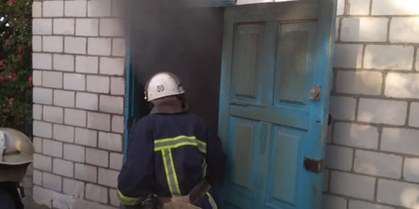 У Ладижині загорівся автомобіль