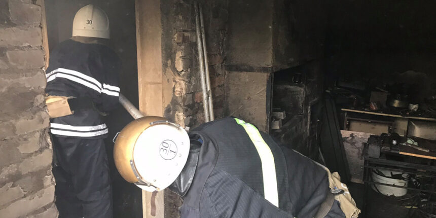 У Козятинському районі рятувальники ліквідували пожежу в житловому будинку