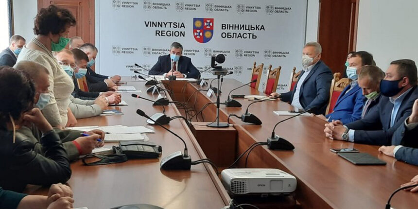 Сторони конфлікту навколо ТОВ «Кирнасівський цукровий завод» шукали справедливості в облдержадміністрації Вінниці