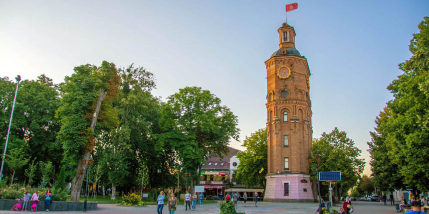 Центр історії Вінниці отримав на баланс Вежу Артинова