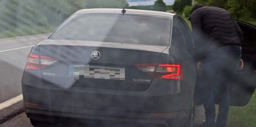 Вінницькі патрульні виявили двох чоловіків, які перебували в розшуку