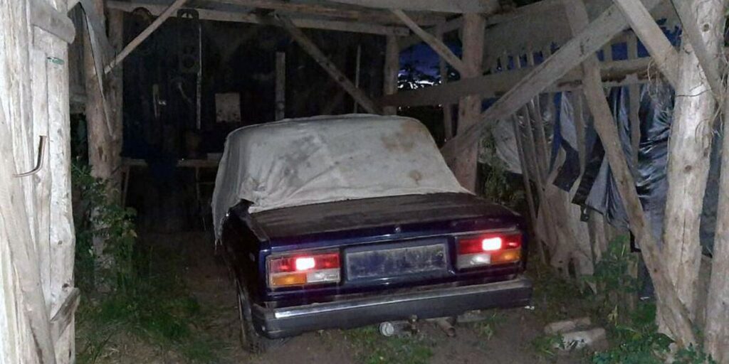 Викрадений у Вінниці автомобіль знайшли у Липовецькому районі
