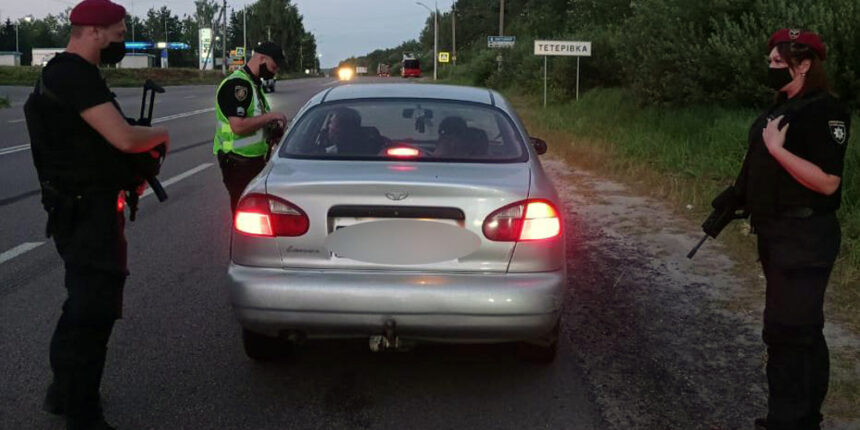 Нацполіція посилила заходи безпеки у Вінницькій області: готуйтесь до перевірки документів та оглядів