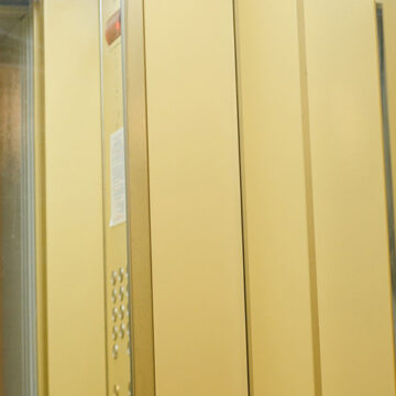 Цього року у Вінниці відремонтували 11 ліфтів