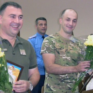 Офіцери податкової міліції Вінниччини повернулися з Донбасу