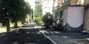 У Вінниці продовжують ремонт прибудинкових територій