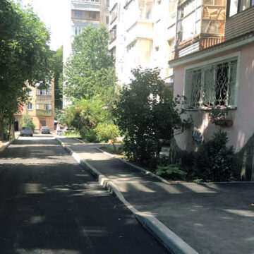 У Вінниці продовжують ремонт прибудинкових територій