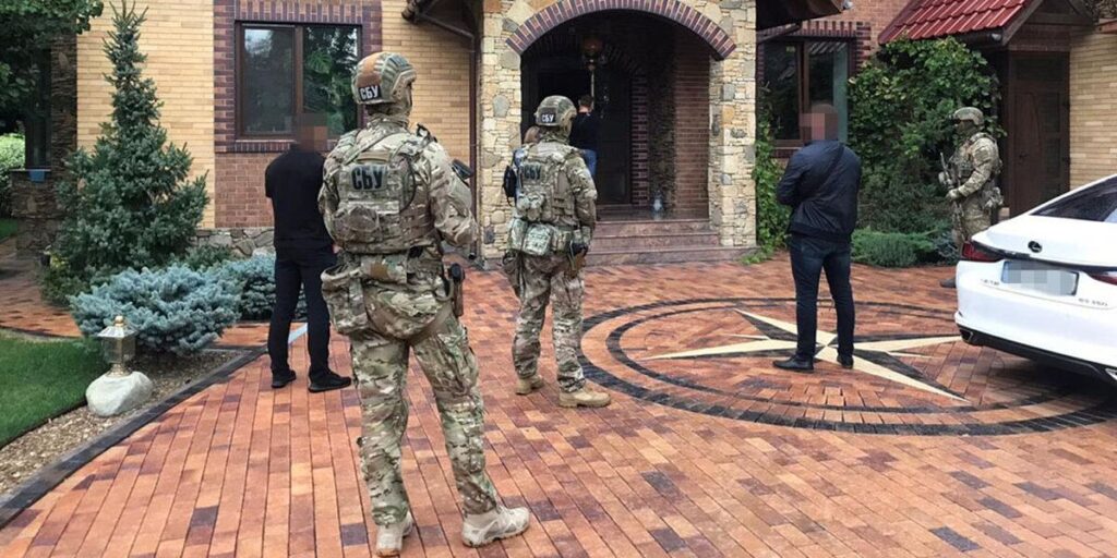 Обшуки у Вінницькій області - СБУ блокувала діяльність фінансової піраміди, організатори якої привласнили понад 250 млн доларів