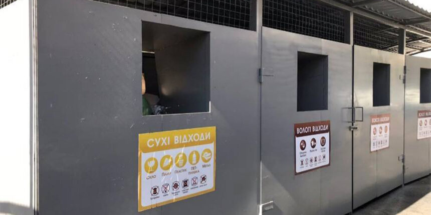 У Вінниці встановлюють нові контейнерні майданчики та пандуси