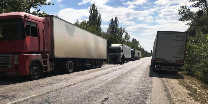 На Вінниччині тимчасово обмежують руху для великовагового транспорту