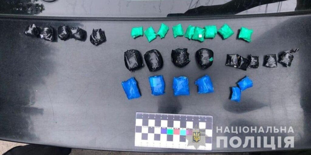 У Вінниці поліцейські затримали 30-річного збувача наркотиків