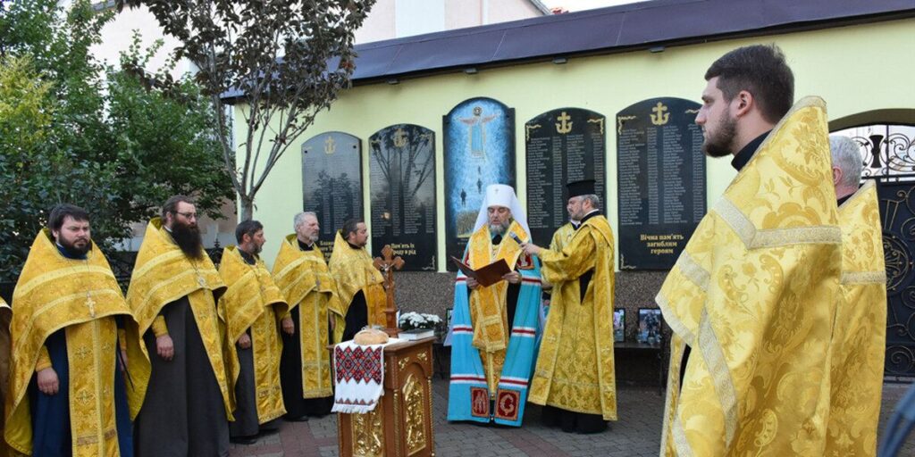 У Вінниці вшанували загиблих героїв війни на сході України