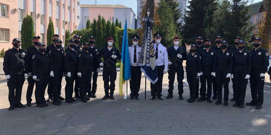 У Вінниці 18 поліцейських новобранців присягнули на вірність українському народові