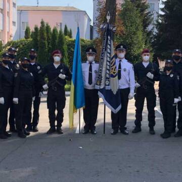 У Вінниці 18 поліцейських новобранців присягнули на вірність українському народові