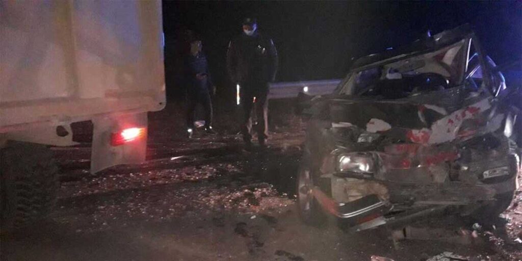 У Вінницькому районі «Хонда» в’їхала у трактор: загинула пасажирка легковика