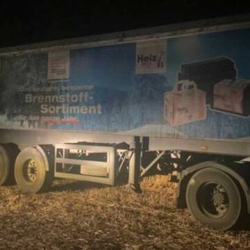 "Привіт зі Львова": в Жмеринському районі знову виявили вантажівку зі сміттям