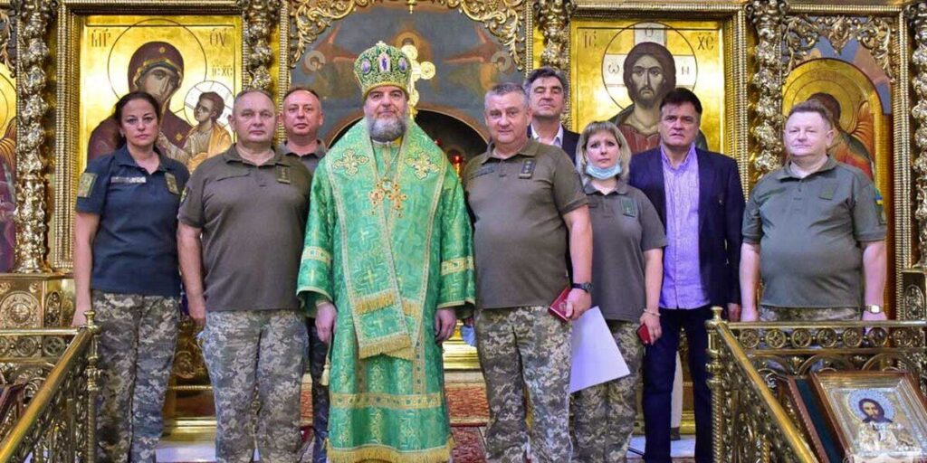 Митрополит Вінницький і Барський Симеон відзначив військових медиків