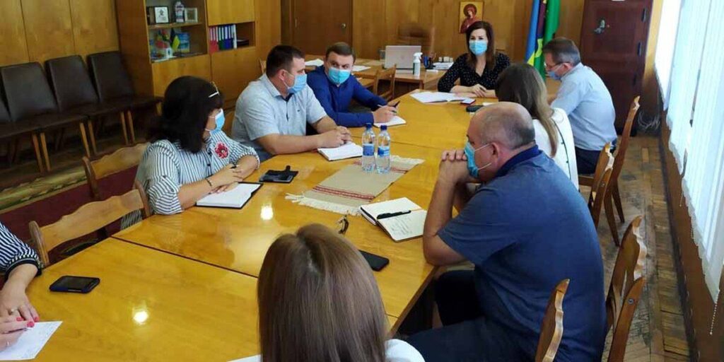 У школі Ямпільського району на п’ять днів запровадили дистанційне навчання