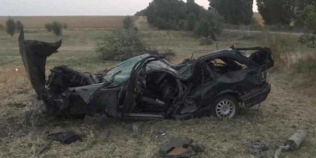 Замість авто - металобрухт: на Вінниччині в ДТП загинув водій BMW