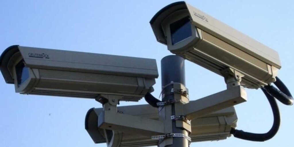 Вінничанин просить встановити камери відеонагляду по вулиці Пирогова