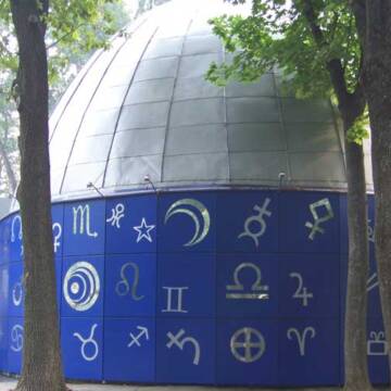 Вінницький планетарій запрошує учнів початкової школи на пізнавальні екскурсії