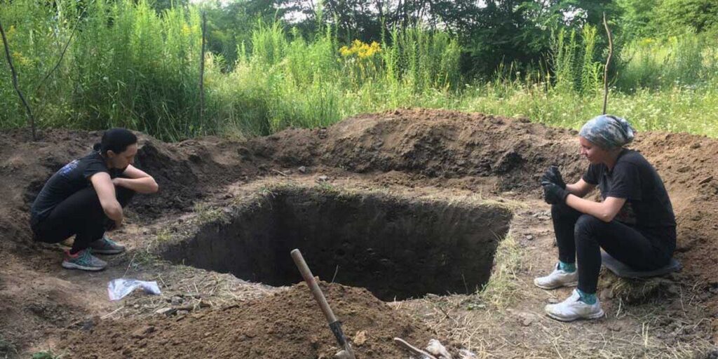 В лісі на П’ятничанах виявили рештки стародавнього поселення