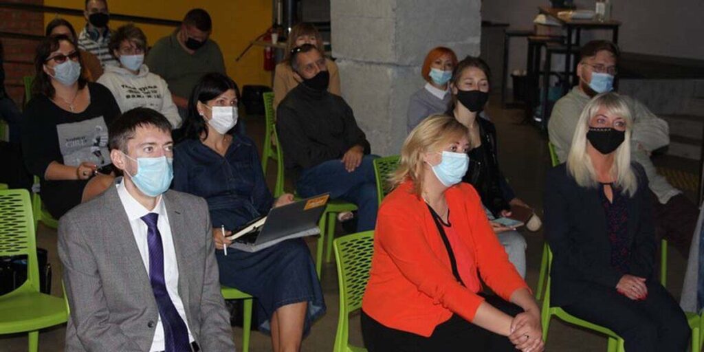 У Вінниці стартувала (Не) Конференція молодіжних працівників та працівниць України