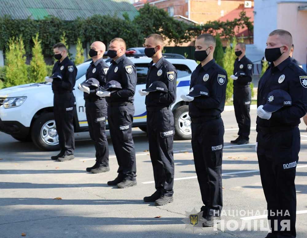 У Вінниці 18 поліцейських новобранців присягнули на вірність українському народові