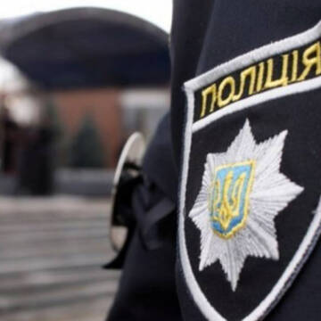 У Вінниці чоловік порізав себе після рішення суду