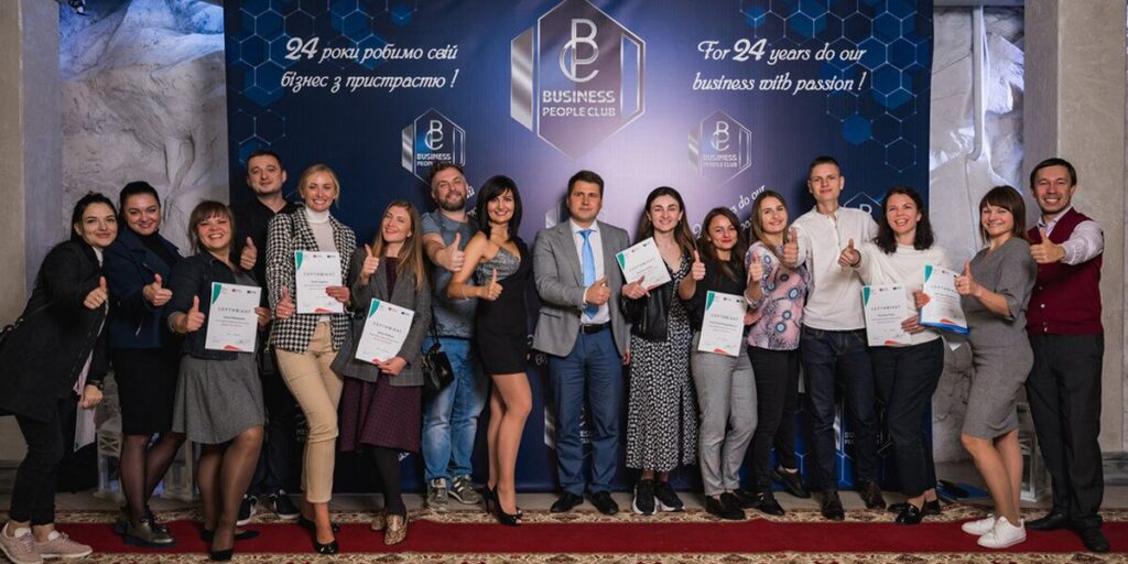 10 провідних експертів та 8 модулів інтенсивного навчання ― у Вінниці відбулася Школа гостинності