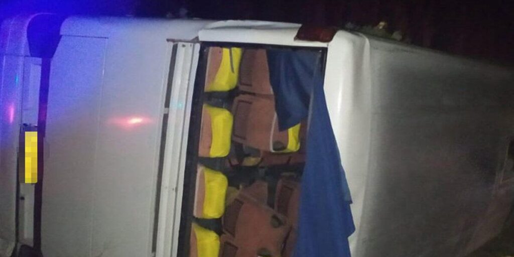 На Вінниччині перекинувся міжнародний автобус