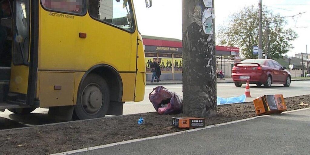 У Вінниці водій маршрутки насмерть збив пішохода