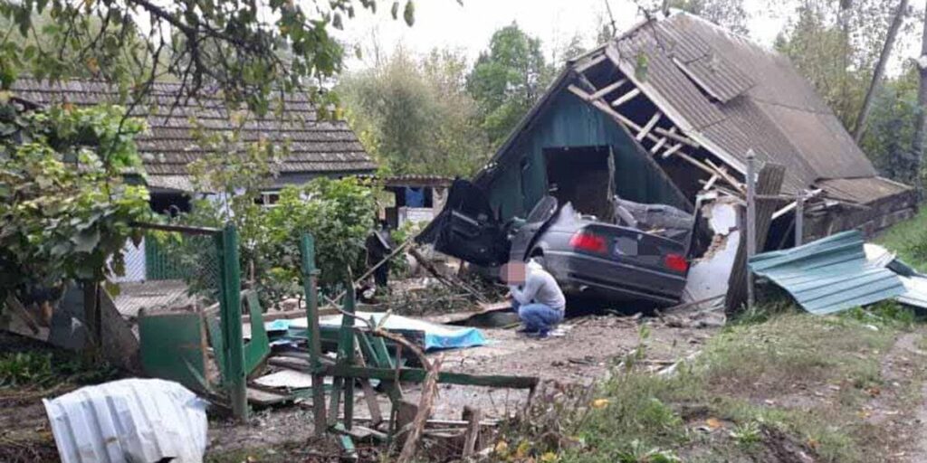 ДТП на Вінниччині: двоє загиблих і один пасажир у лікарні