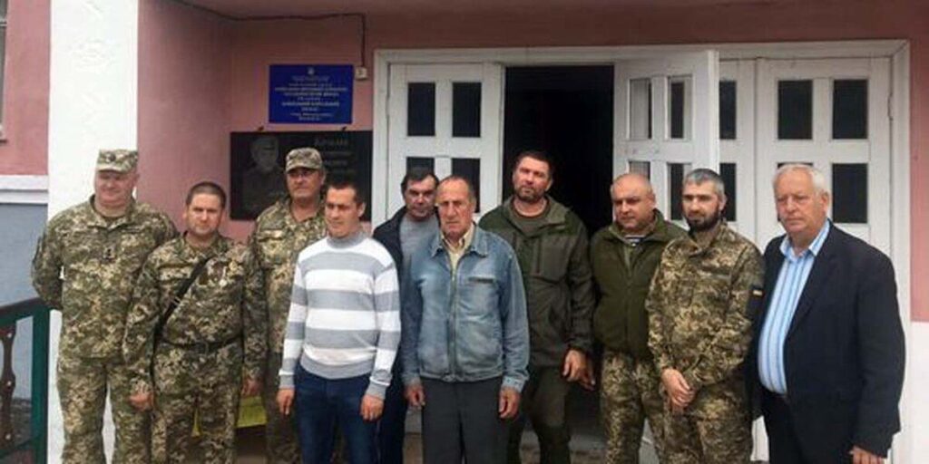 У Піщанському районі відкрили меморіальну дошку учаснику АТО