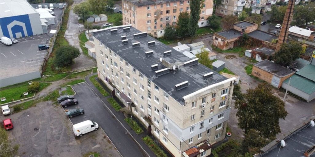 Цього року у Вінниці вже відремонтували дахи на 50 будинках