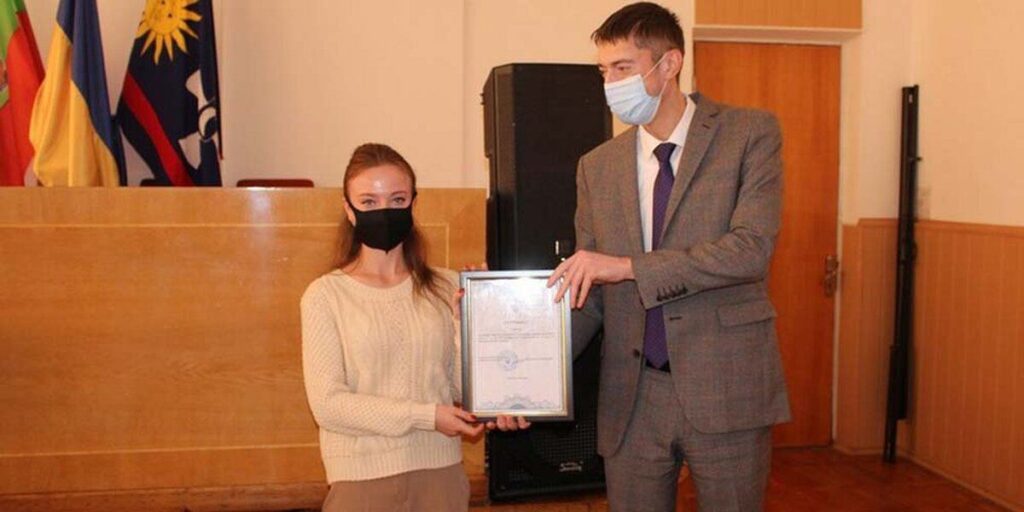 Четверо вінничан із числа дітей, позбавлених батьківського піклування, придбають власне житло
