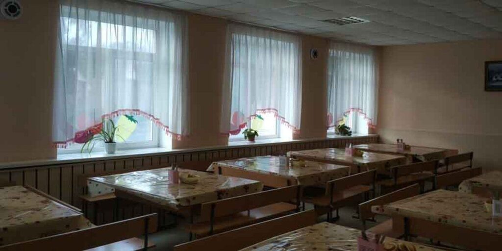 У школі Калинівки відремонтували харчоблок, а нагодувати учнів не можуть