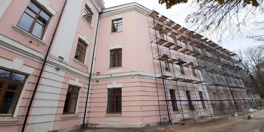 У Вінниці триває реконструкція найстарішої школи-гімназії №2