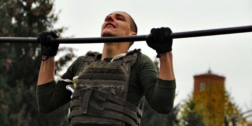 “Сильні тілом та духом”: калинівські гвардійці змагалися з кросфіту