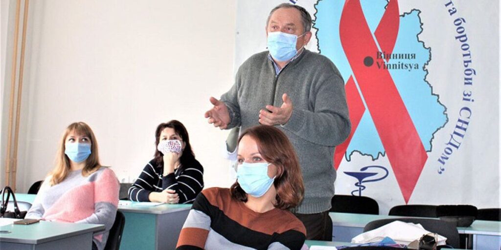 У Вінниці відбувся тренінг з надання медпослуг пацієнтам з ВІЛ-інфекцією/СНІДом в умовах пандемії COVID-19