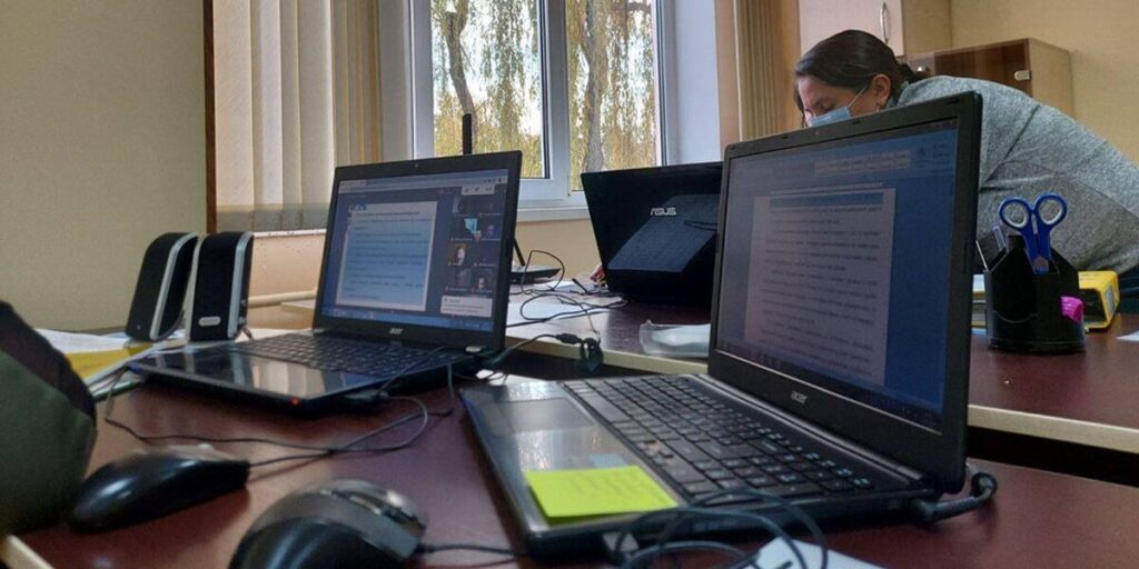 У вінницькому медколеджі обговорювали як навчати медиків в умовах “дистанційки”