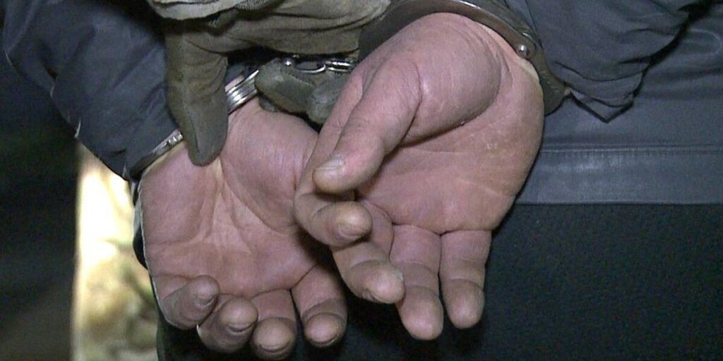 У Вінниці подружжя утримувало в підвалі чоловіка, вимагаючи повернути неіснуючий борг