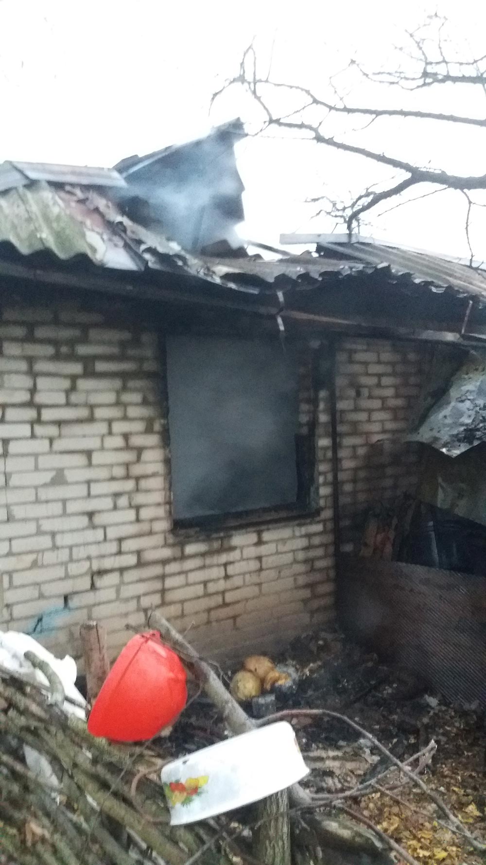 Минулої доби на Вінниччині рятувальники двічі гасили пожежі