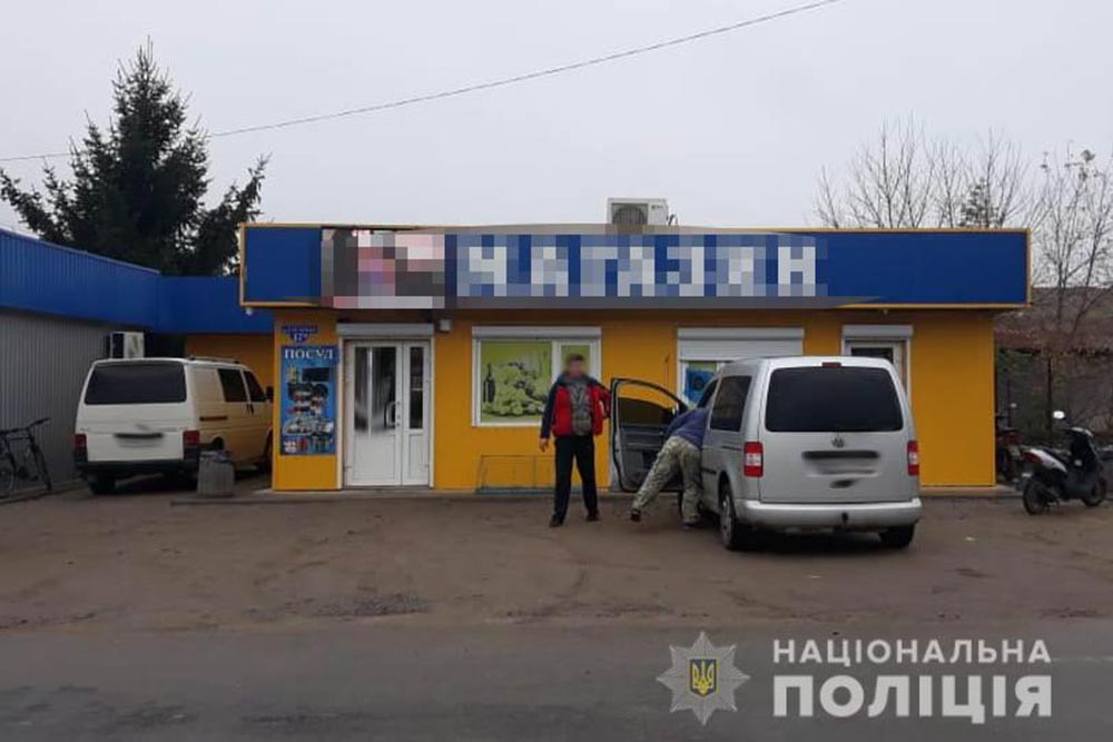 На Вінниччині двох молодиків підозрюють у восьми крадіжках з магазинів 