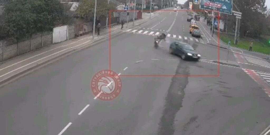 На Старому місті збили мотоцикліста