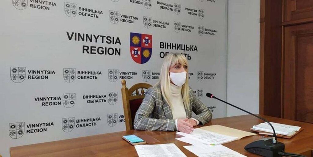 Вінницькі лікарні, де надають допомогу хворим на COVID-19, повинні бути забезпечені киснем не менше, ніж на 80%