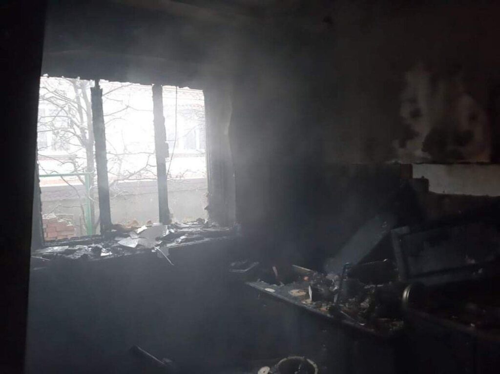 У Хмільнику в пожежі постраждала жінка